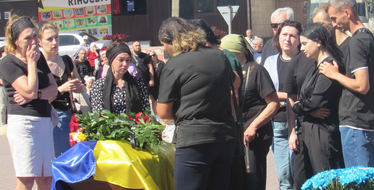 388 963199613919211286 n