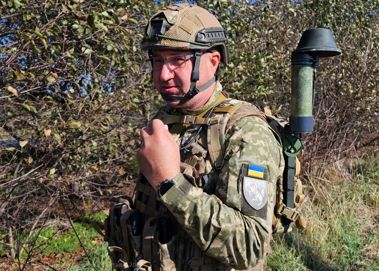 627290772215472345 n