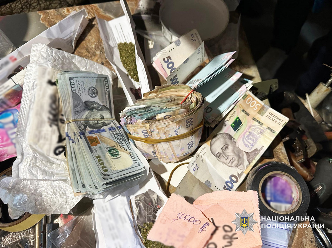 68ee0cd69ae32929607259