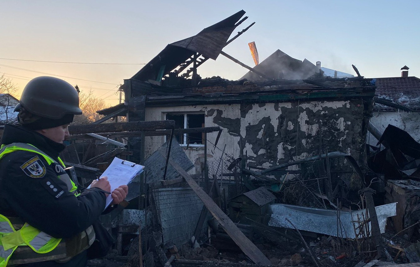 695b65403b652454916702