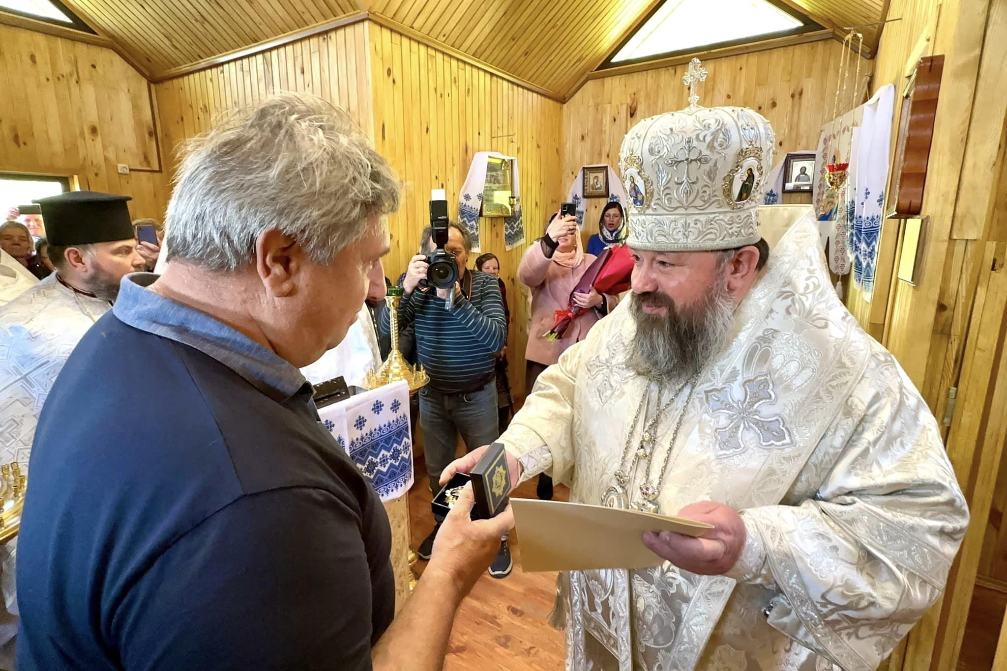 348879456756764576457