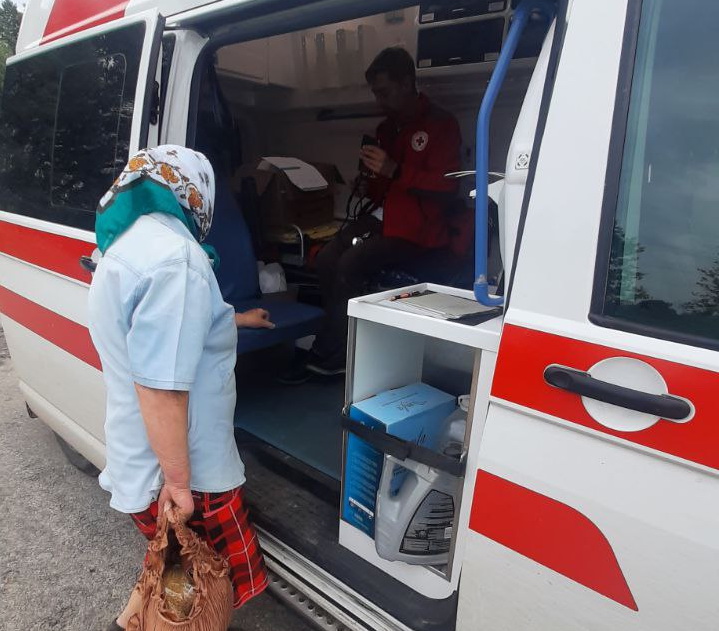 45567798967757657567