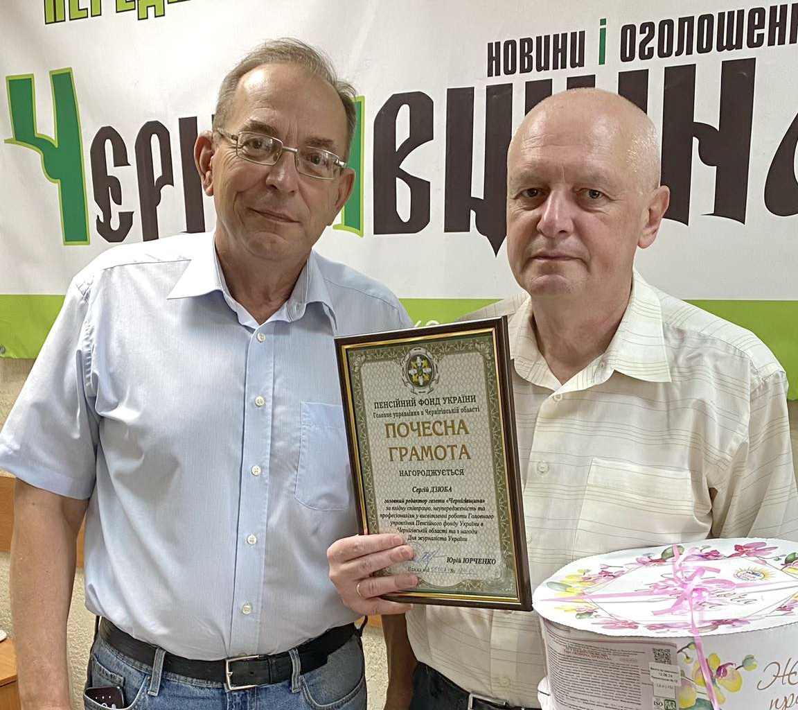 57576767867878675654