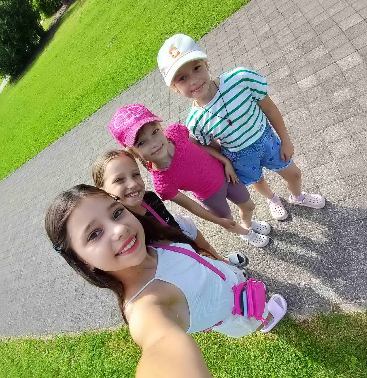 IMG a8226d370a864c96f70a8703751c881f V