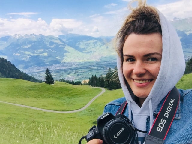 донька Альона