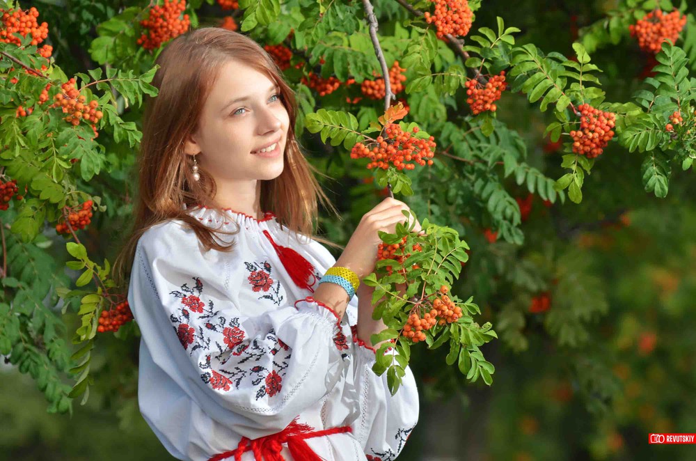 Калина зажурилася фото