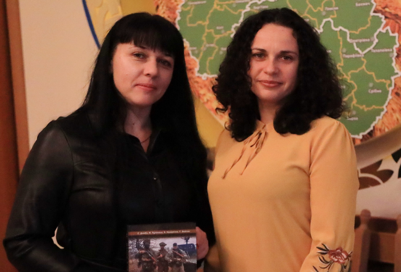 Маша з Альоною Акуленко