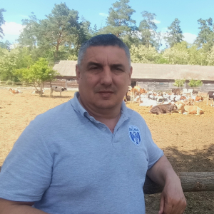 Аграрій Юрій Сенько