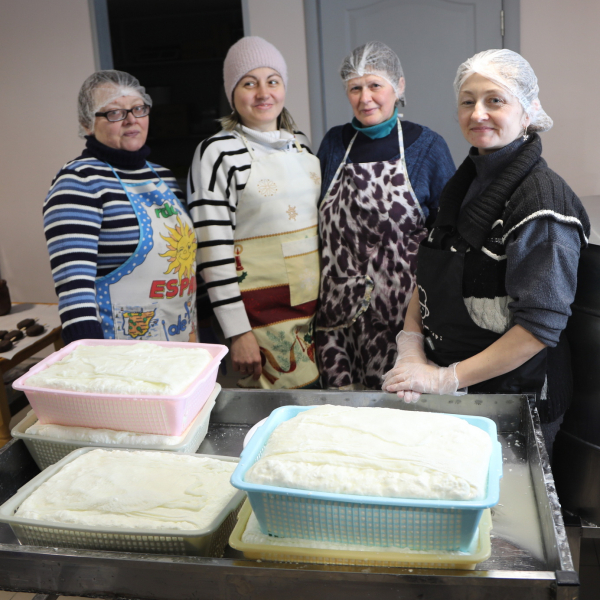Лукашівські сировари переробляють щомісяця близько 15 тонн молока