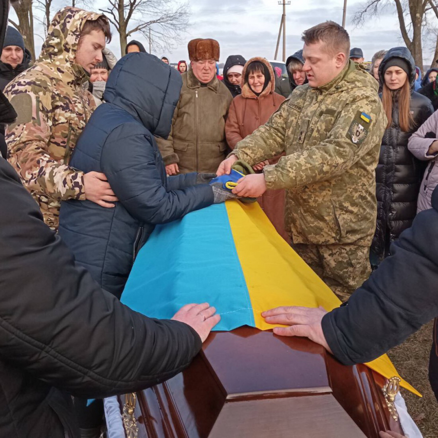 За три дні – 6-го, 7-го і 8-го січня Бобровиччина похоронила трьох відважних бійців