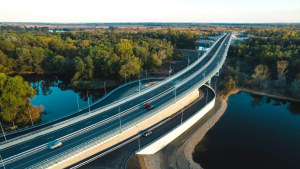 Новий міст через Десну запрацював наповну