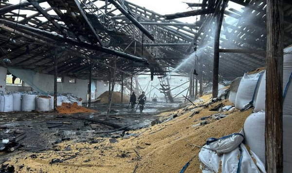 «Шахеди» знищили ангар із зерном