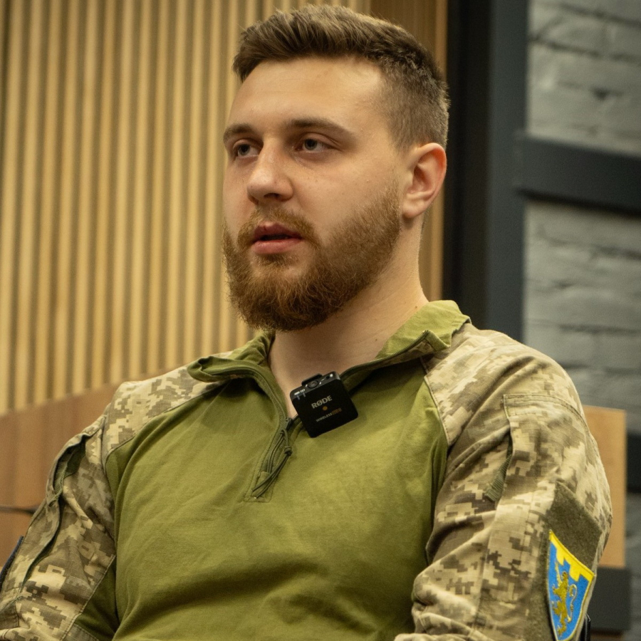 «Робота не завершена»: як командир розвідроти отримав 10 куль від ворога на Курщині, став Героєм України і повернувся на фронт