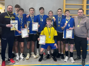 Волейболісти Чернігівського ліцею з ПВФП вибороли першість на всеукраїнському турнірі