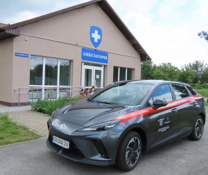 У Іванівській амбулаторії з’явився електромобіль