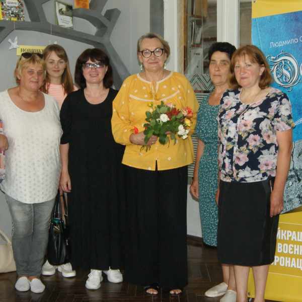 Зустріч з письменницею, що написала роман, який «не могла написати жінка»