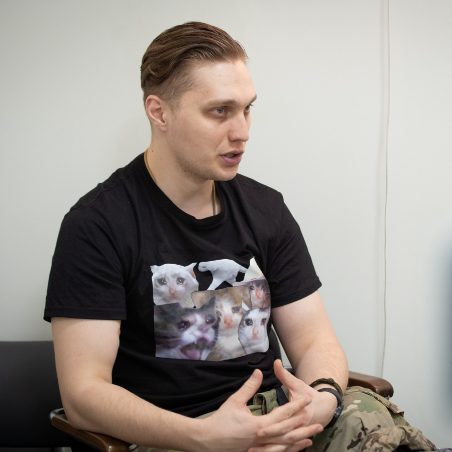 «Я літав до останнього вечора оборони «Азовсталі», доки не зловив ракету», – азовець про 86 днів оборони Маріуполя