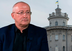 Головний фінансист області любить «японців»