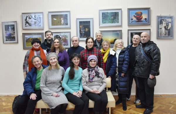 Виставка, відкладена війною