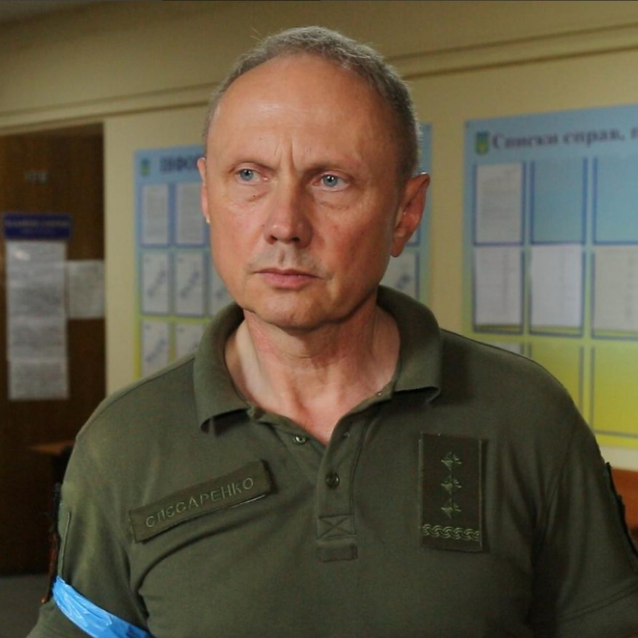 Начальник військового госпіталю, Герой України, полковник Олександр Слєсаренко