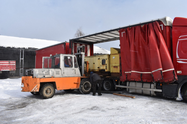 Допомога генераторами від латвійців