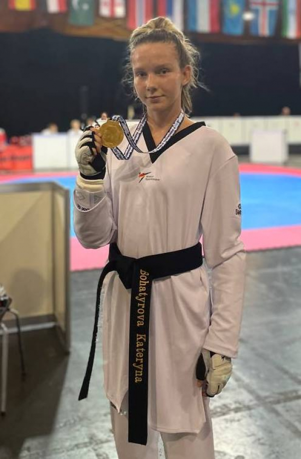 Чернігівка Катерина Богатирьова стала чемпіонкою міжнародного турніру з тхеквондо