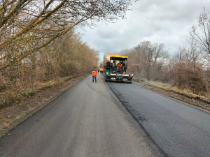 Ремонт доріг на Чернігівщині триває