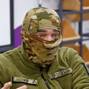 Стріляй так, наче в тебе лишилася остання куля: історія богослова, який став снайпером